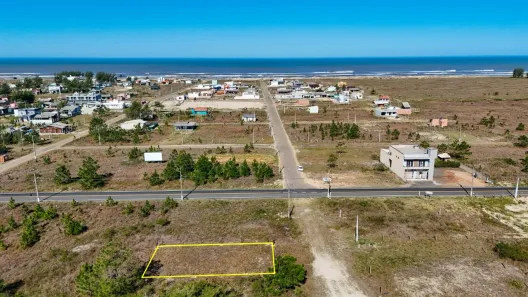 Lote/Terreno à venda, 300m² no Balneário Rosa do Mar, Passo de Torres