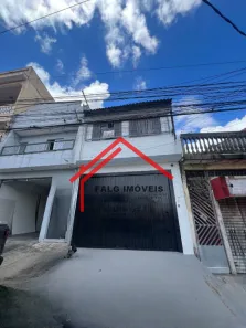 Ponto Comercial para venda ou aluguel, 217m² no Parque Santa Teresa, Carapicuíba
