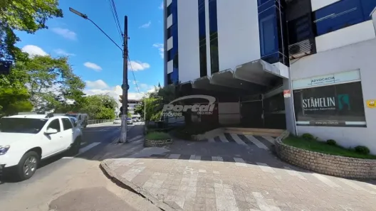Sala Comercial para alugar, 95m² no Victor Konder, Blumenau