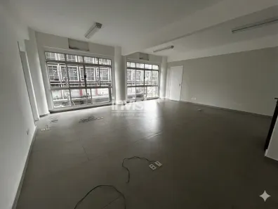 Sala Comercial para alugar, 48m² no Centro, Santos