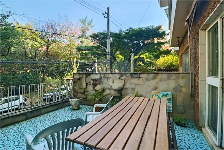 Sobrado com 3 Quartos à venda, 180m² no Vila Madalena, São Paulo