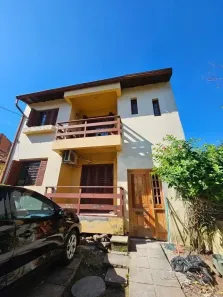Casa com 5 Quartos à venda, 411m² no Nonoai, Porto Alegre