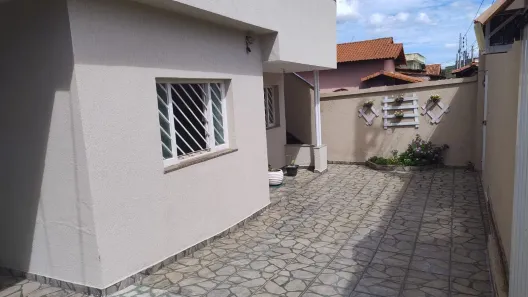 Casa com 4 Quartos à venda, 200m² no Fonte Grande, Contagem