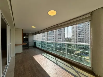 Apartamento com 3 Quartos para alugar, 202m² no Tamboré, Santana de Parnaíba