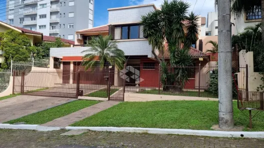Casa com 4 Quartos à venda, 360m² no Nonoai, Santa Maria