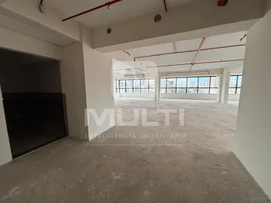Sala Comercial com 1 Quarto à venda, 207m² no Nossa Senhora Aparecida, Uberlândia