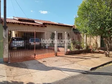 Casa com 4 Quartos à venda, 150m² no Alto da Boa Vista, Londrina