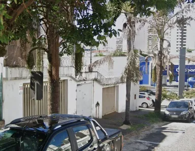 Ponto Comercial com 6 Quartos à venda, 500m² no Martins, Uberlândia
