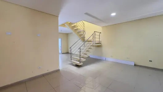 Casa com 3 Quartos para alugar, 240m² no Loteamento Villa Branca, Jacareí