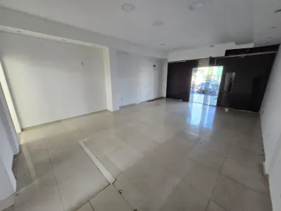 Ponto Comercial para alugar, 100m² no Calhau, São Luís