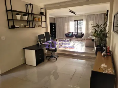 Casa com 2 Quartos à venda, 191m² no Vila Regente Feijó, São Paulo
