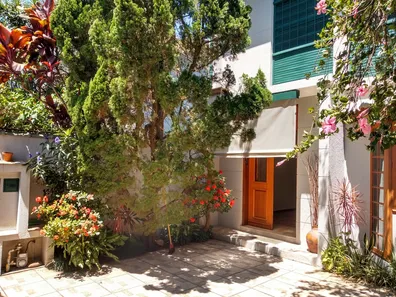 Sobrado com 3 Quartos para alugar, 129m² no Pinheiros, São Paulo