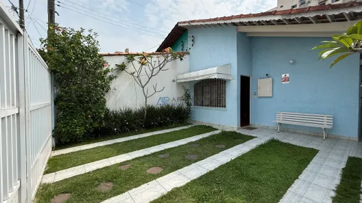 Casa com 3 Quartos à venda, 157m² no Canto do Forte, Praia Grande