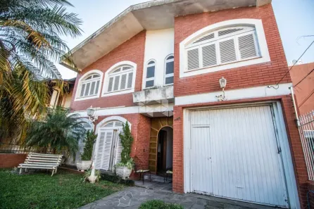Casa com 4 Quartos à venda, 242m² no Tristeza, Porto Alegre