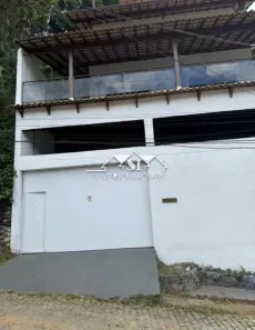 Casa com 3 Quartos à venda, 180m² no Retiro, Petrópolis