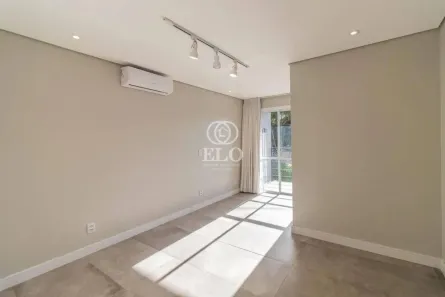 Casa de Condomínio com 3 Quartos para venda ou aluguel, 300m² no Vila Nova, Porto Alegre