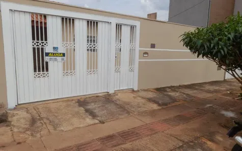 Casa com 4 Quartos para alugar, 10m² no Vila Nossa Senhora das Graças, Campo Grande