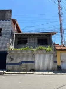Casa com 4 Quartos à venda, 157m² no Parque Dois Irmãos, Fortaleza