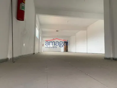 Imóvel Comercial à venda, 500m² no Jardim Jacinto, Jacareí