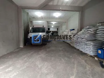 Ponto Comercial para alugar, 230m² no Ferrazópolis, São Bernardo do Campo