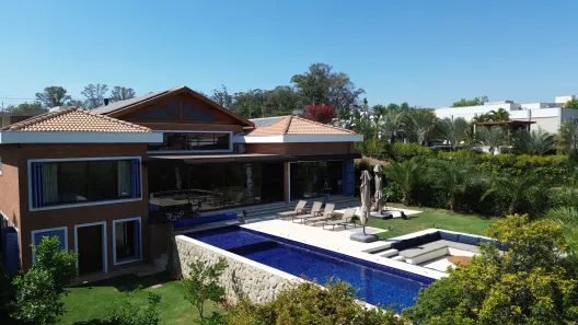 Fazenda/Sítio com 5 Quartos à venda, 1000m² no Kurumin, Itu