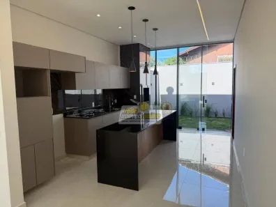 Casa com 3 Quartos à venda, 172m² no Jardim Nenê Gomes, Uberaba