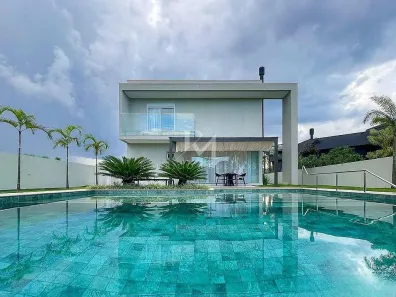 Casa de Condomínio com 4 Quartos à venda, 430m² no Centro, Camboriú