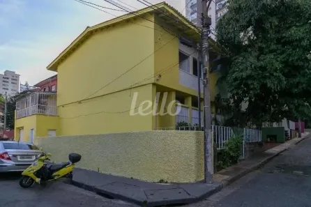 Casa com 3 Quartos para alugar, 180m² no Aclimação, São Paulo