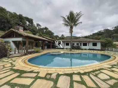 Casa com 11 Quartos à venda, 4036m² no Pedro do Rio, Petrópolis
