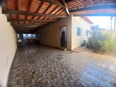 Casa com 4 Quartos à venda, 194m² no Cidade Vera Cruz, Aparecida de Goiânia