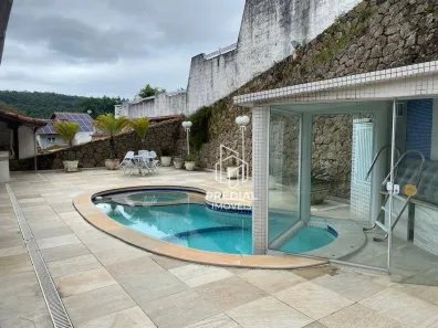 Casa de Condomínio com 3 Quartos à venda, 270m² no Piratininga, Niterói