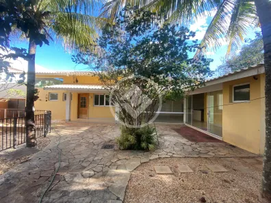 Casa de Condomínio com 3 Quartos à venda, 330m² no Jardins Verona, Goiânia