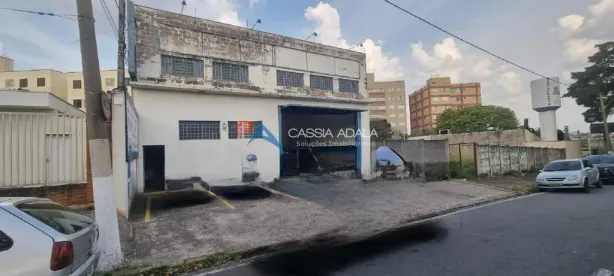 Galpão/Depósito/Armazém para alugar, 327m² no Jardim do Trevo, Campinas