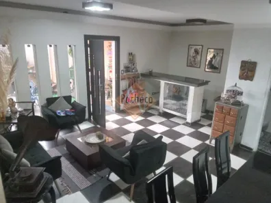 Sobrado com 2 Quartos à venda, 220m² no Jardim Jaú (Zona Leste), São Paulo