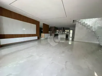 Casa de Condomínio com 5 Quartos à venda, 358m² no Recreio dos Bandeirantes, Rio de Janeiro