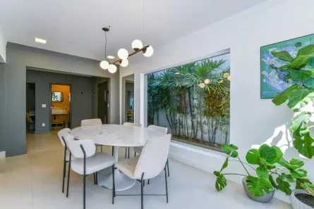 Casa com 4 Quartos à venda, 240m² no Jardim Caravelas, São Paulo