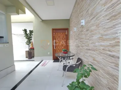 Casa com 3 Quartos à venda, 256m² no Morada de Laranjeiras, Serra