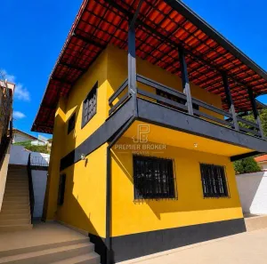 Casa com 3 Quartos à venda, 118m² no Pimenteiras, Teresópolis