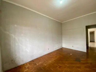 Casa com 3 Quartos para alugar, 183m² no Vila Rosália, Guarulhos