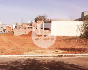 Lote/Terreno à venda, 300m² no Jardim Caxambu, Piracicaba