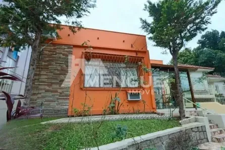 Casa com 3 Quartos à venda, 164m² no Petrópolis, Porto Alegre