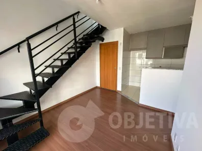 Cobertura com 2 Quartos para alugar, 100m² no Martins, Uberlândia