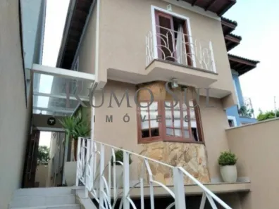 Casa de Condomínio com 3 Quartos à venda, 220m² no Jardim Campo Grande, São Paulo