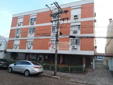 Apartamento com 2 Quartos à venda, 72m² no Passo da Areia, Porto Alegre