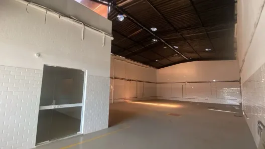 Ponto Comercial para alugar, 400m² no Jardim Ipê, Lagoa Santa