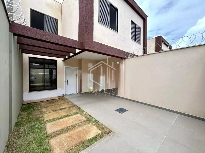 Casa com 3 quartos — Santa Rosa, Belo Horizonte