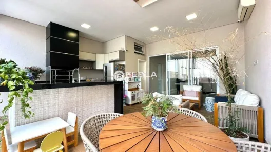 Casa de Condomínio com 3 Quartos à venda, 210m² no Jardim Imperador, Americana