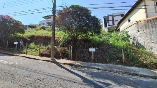Lote/Terreno à venda, 360m² no Bom Pastor, Juiz de Fora