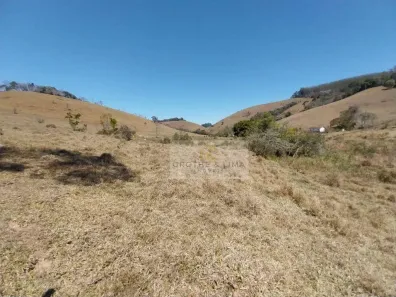 Fazenda/Sítio com 8 Quartos à venda, 300m² no Pedregulho, Guaratinguetá