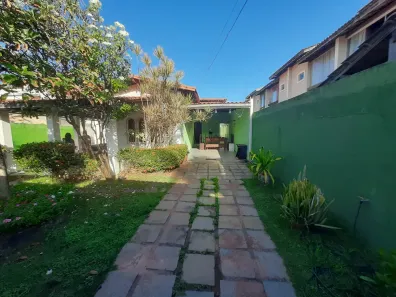 Casa com 4 Quartos para alugar, 190m² no Ipitanga, Lauro de Freitas